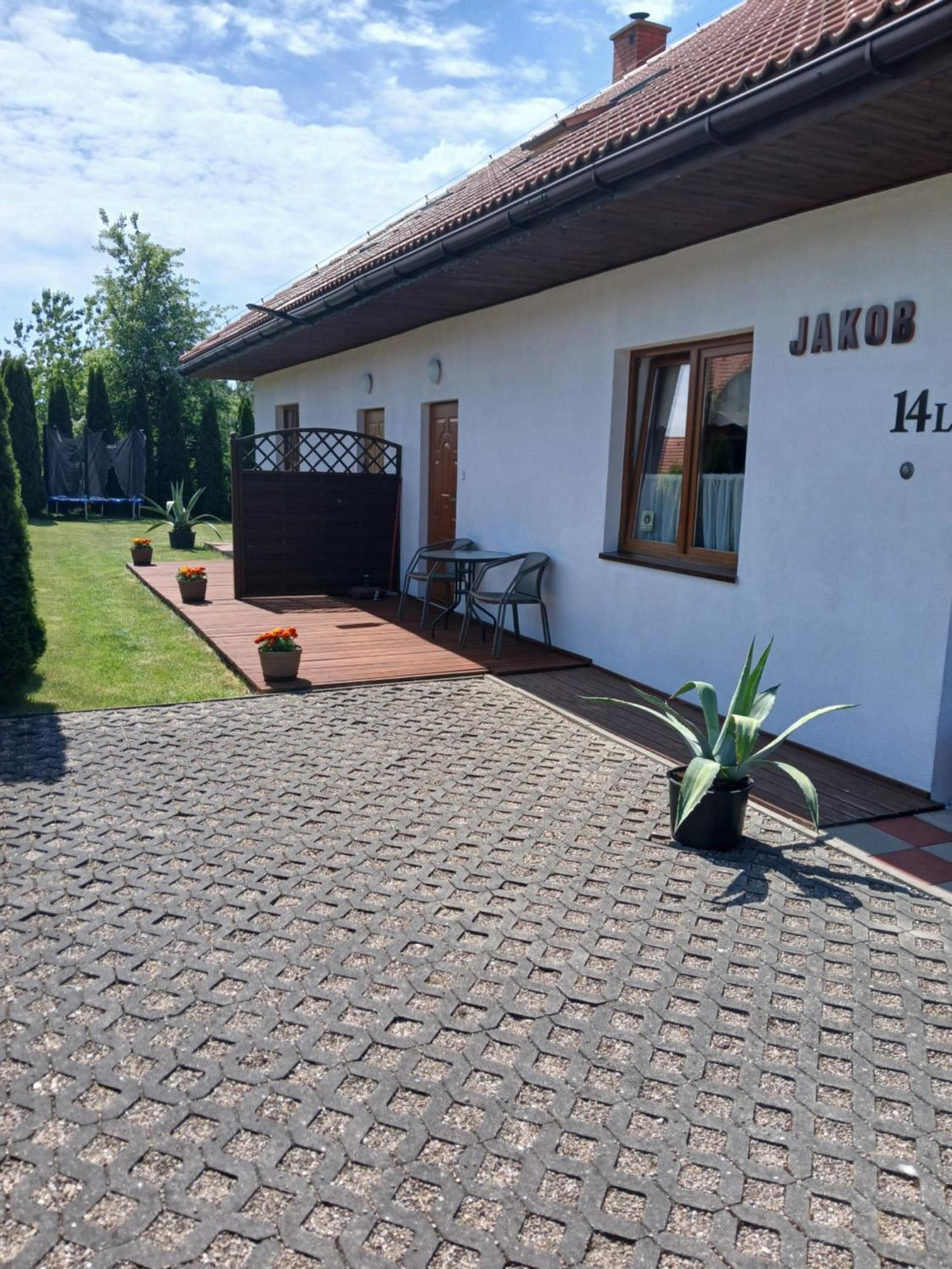 Apartamenty Jakob Rewal Esterno foto